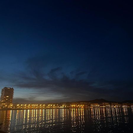 Апартаменты Agreda Playa Малага Экстерьер фото